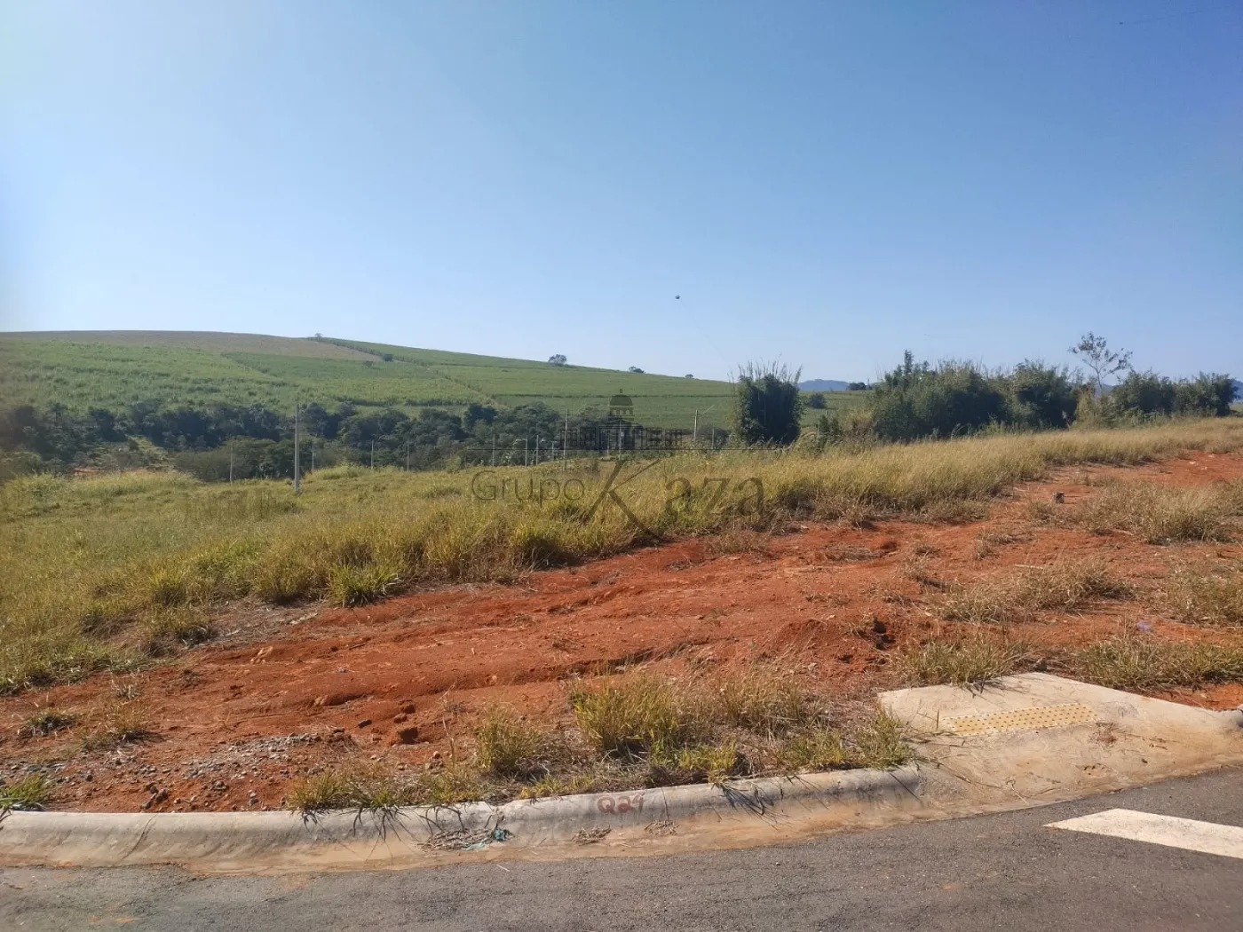 Foto 1 de Terreno Padrão em Loteamento Portal do Lago, Caçapava - imagem 1
