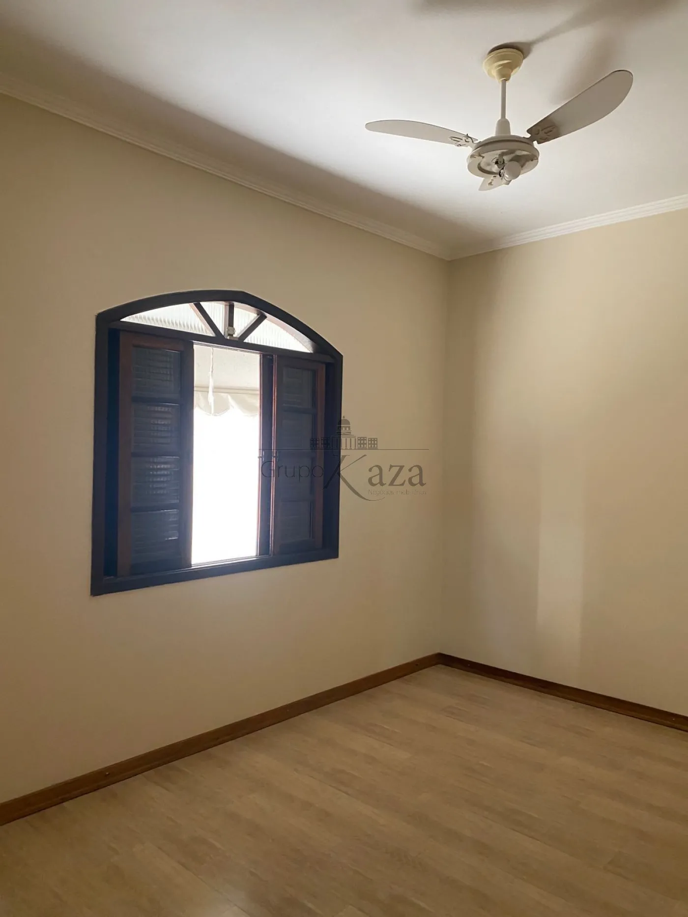 Foto 8 de Casa Padrão em Jardim América, Taubaté - imagem 8