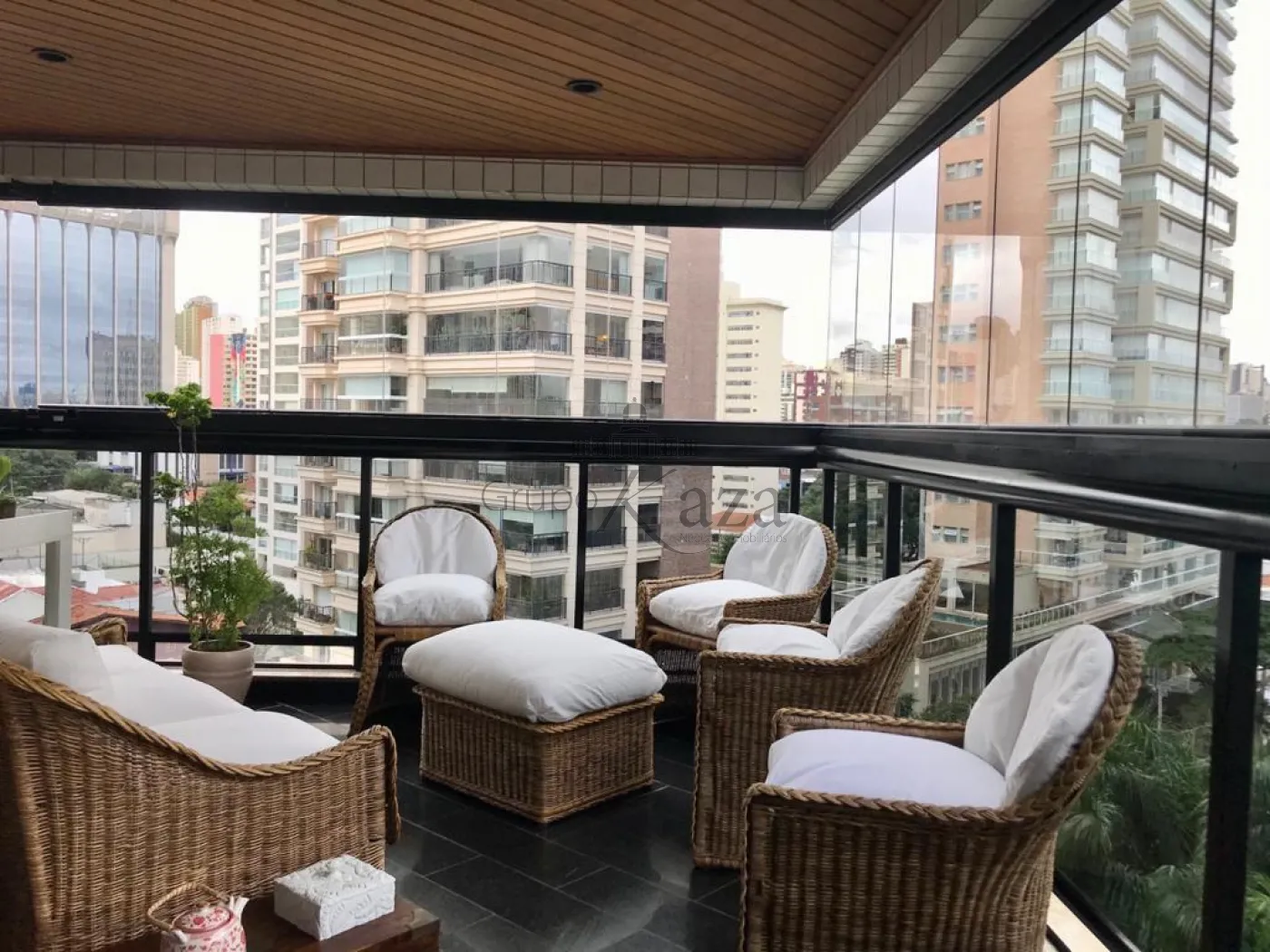 Foto 3 de Apartamento Padrão em Ibirapuera, São Paulo - imagem 3
