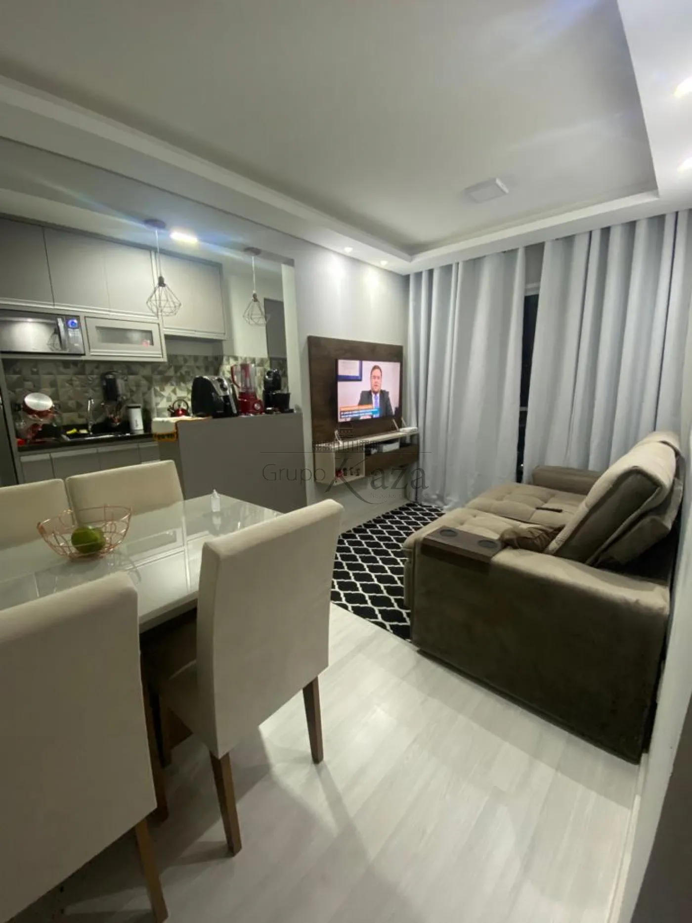 Foto 3 de Apartamento Padrão em Parque Itamarati, Jacareí - imagem 3