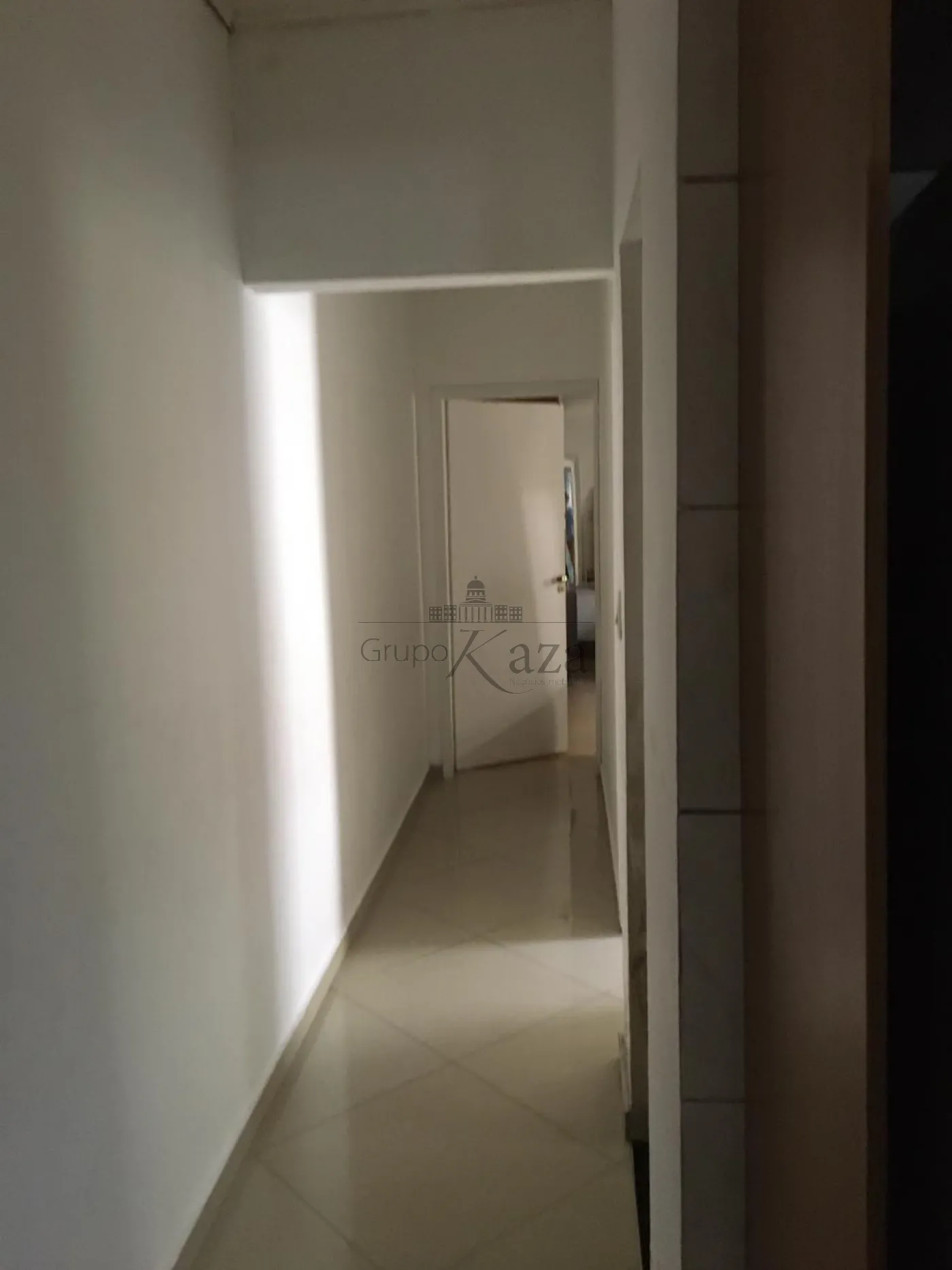 Foto 8 de Casa Sobrado em Jardim Santa Marina, Jacareí - imagem 8