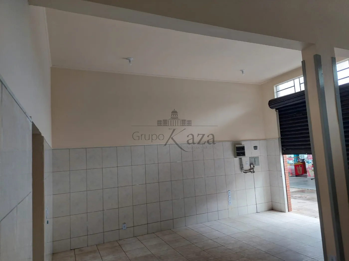 Foto 2 de Comercial Loja em condomínio comercial em Jardim das Flores, São José dos Campos - imagem 2
