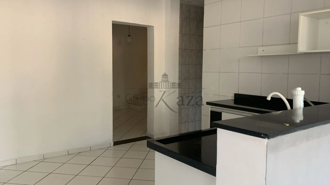 Foto 4 de Casa Comercial  Residencial em Jardim Torrão de Ouro, São José dos Campos - imagem 4