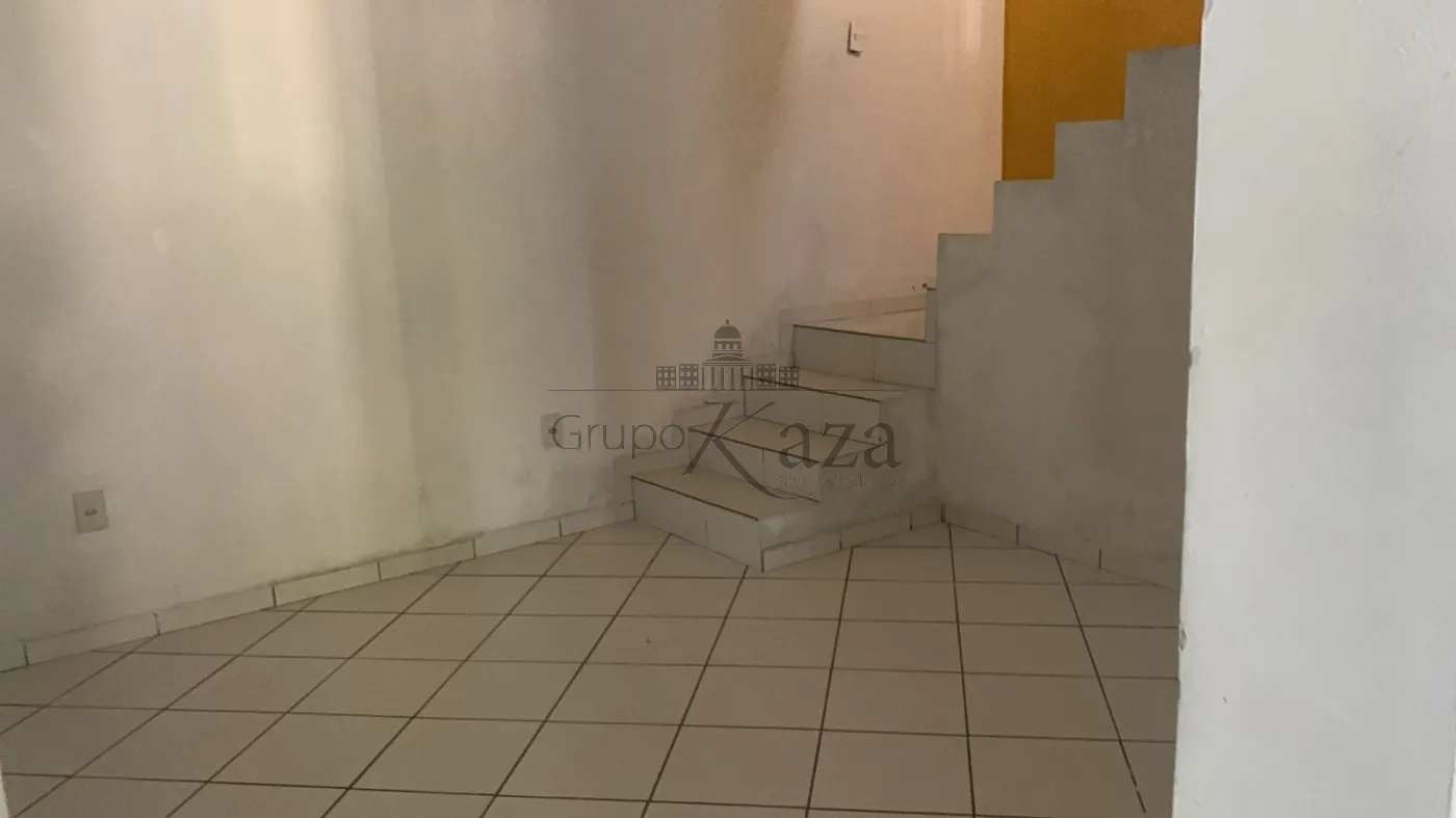 Foto 1 de Casa Comercial  Residencial em Jardim Torrão de Ouro, São José dos Campos - imagem 1