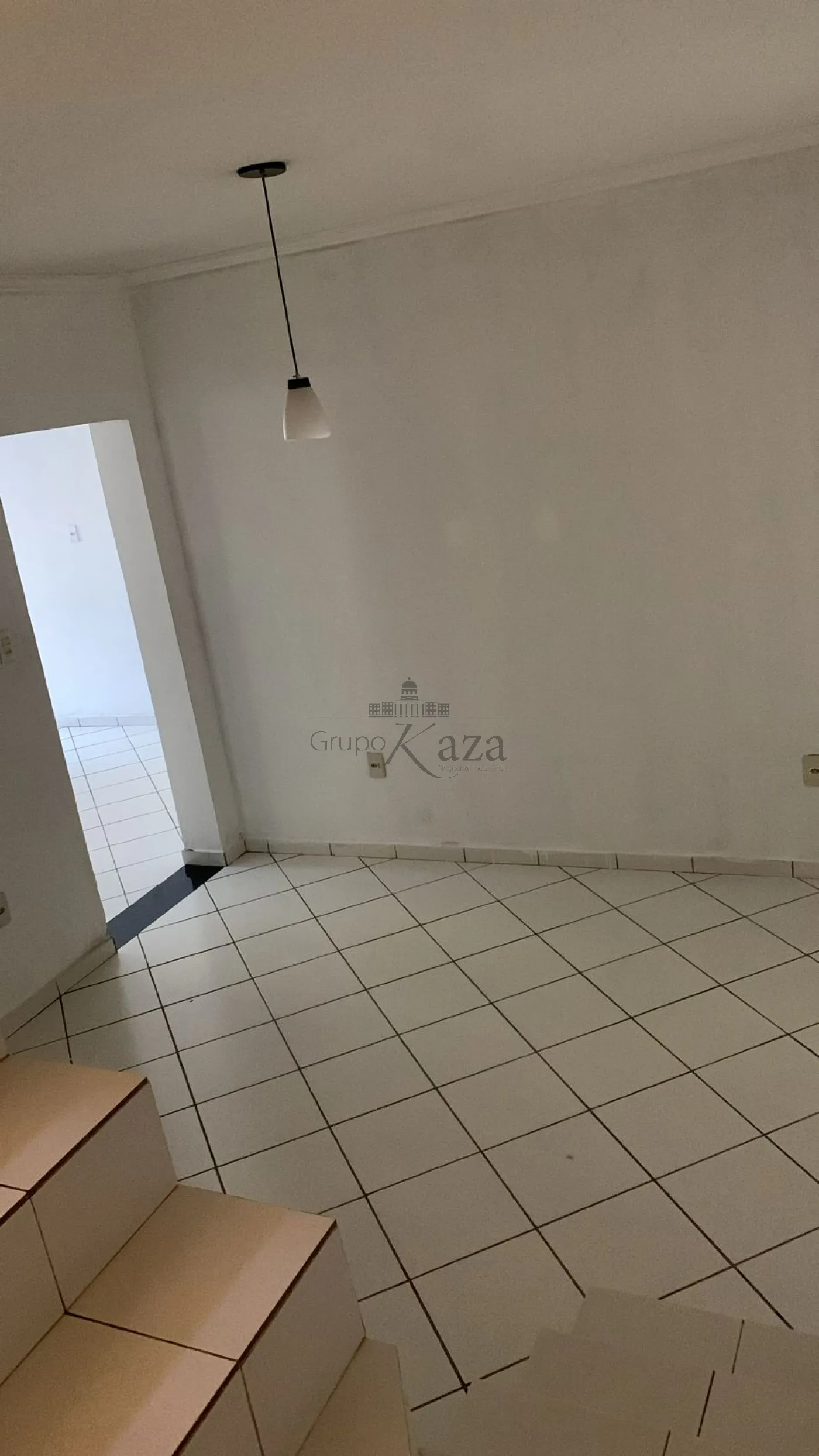 Foto 2 de Casa Comercial  Residencial em Jardim Torrão de Ouro, São José dos Campos - imagem 2