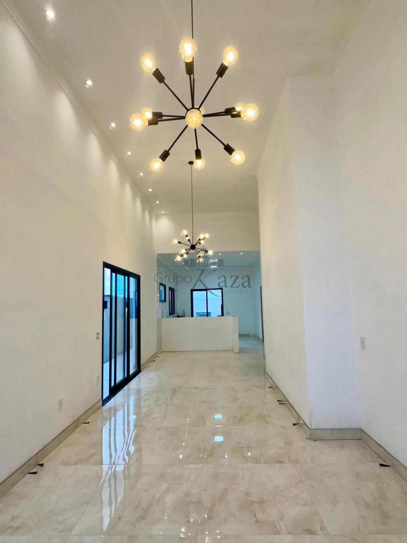 Foto 2 de Casa Condomínio em Residencial Colinas, Caçapava - imagem 2