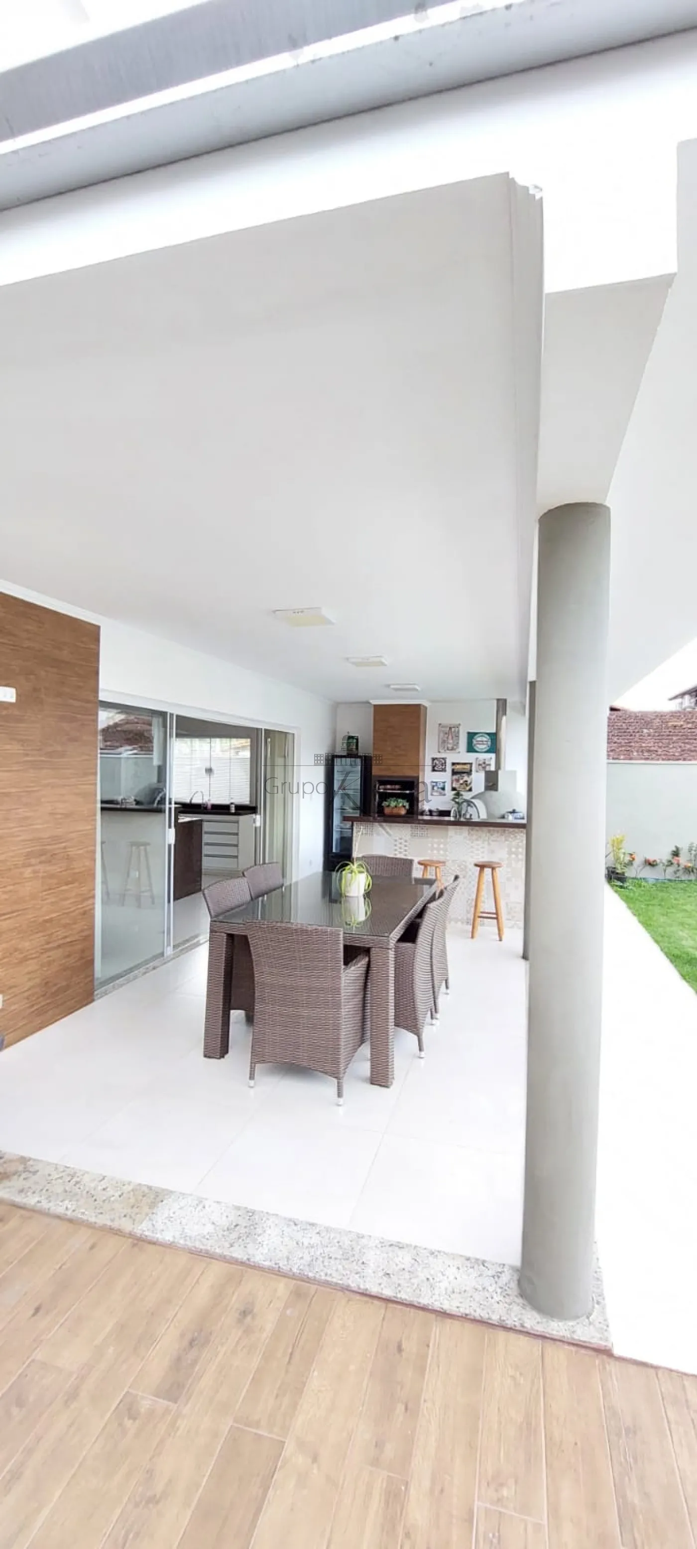 Foto 5 de Casa Padrão em Jardim Britânia, Caraguatatuba - imagem 5