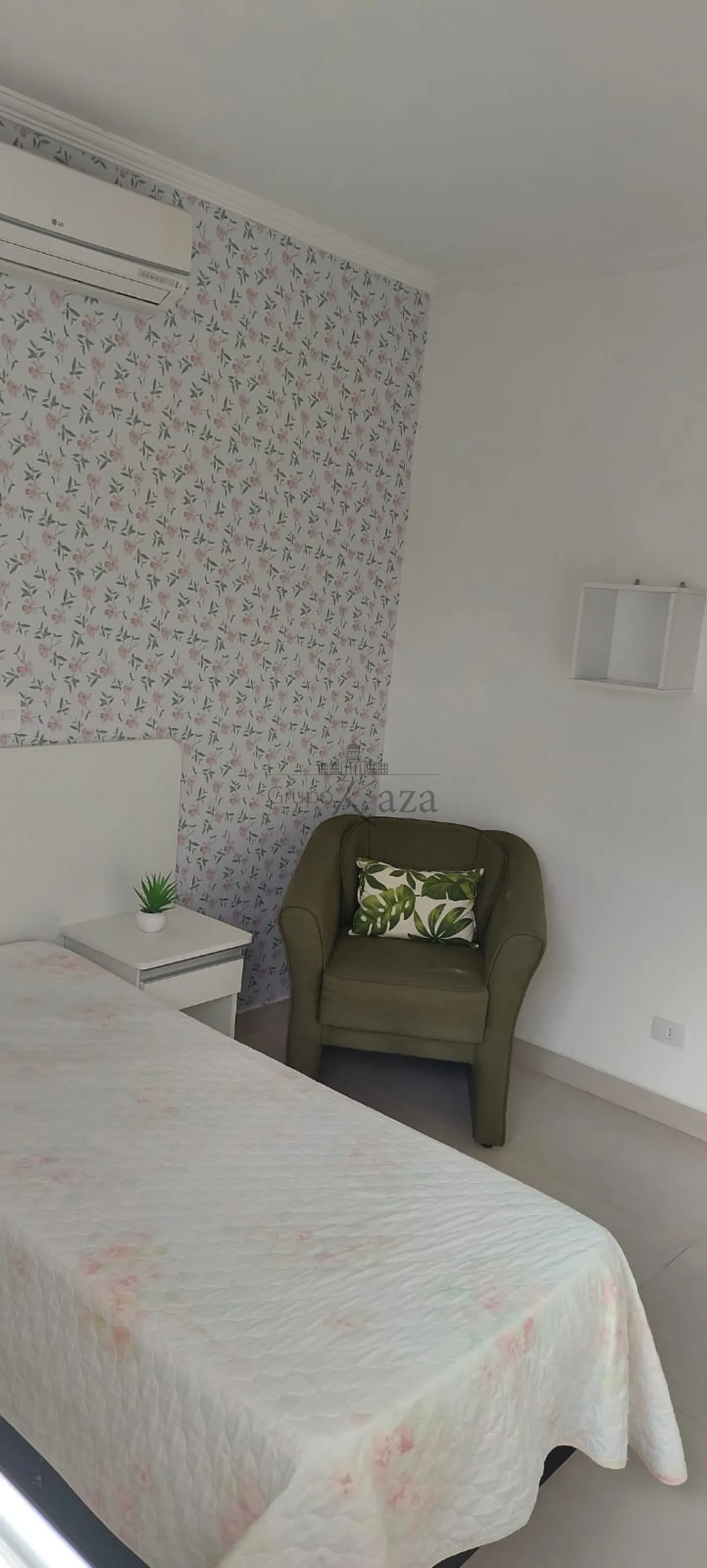 Foto 8 de Casa Padrão em Jardim Britânia, Caraguatatuba - imagem 8