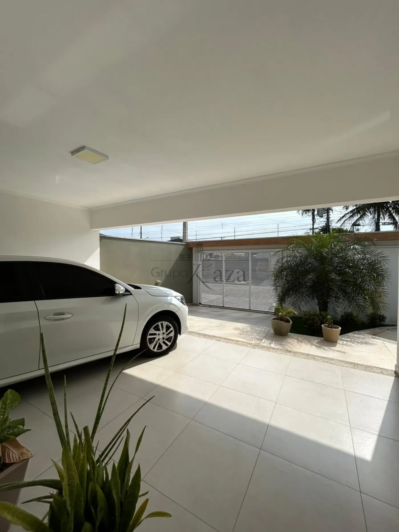 Foto 37 de Casa Padrão em Jardim Britânia, Caraguatatuba - imagem 37