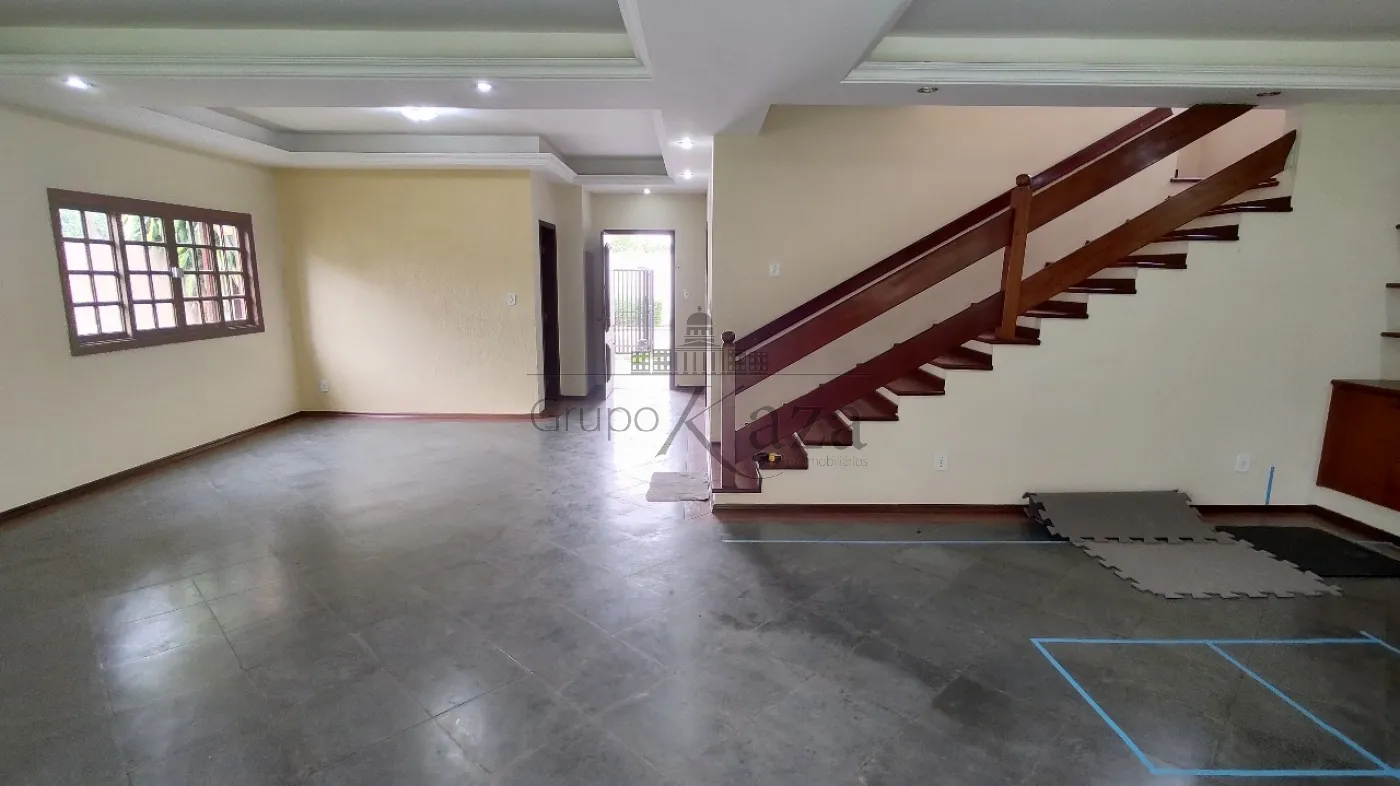 Foto 2 de Casa Condomínio em Jardim das Colinas, São José dos Campos - imagem 2