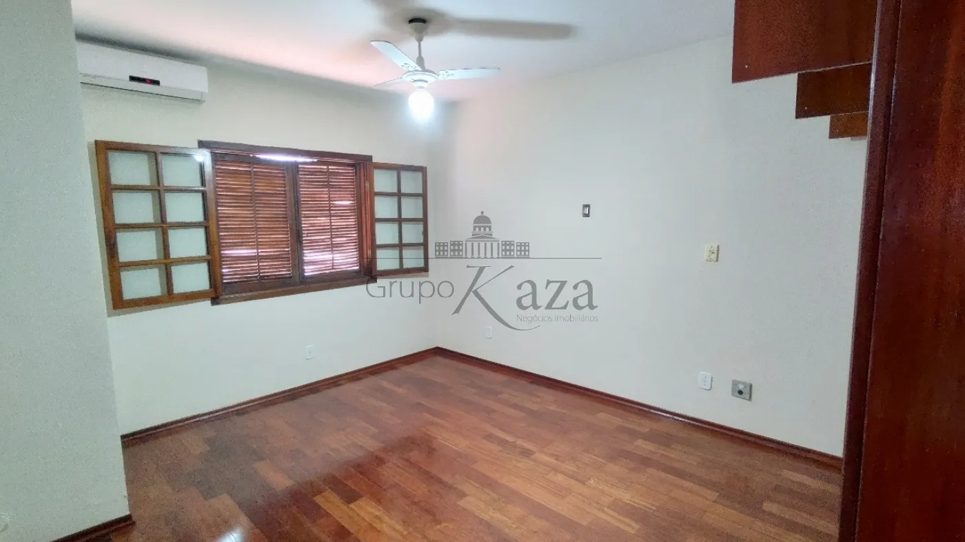 Foto 8 de Casa Condomínio em Jardim das Colinas, São José dos Campos - imagem 8