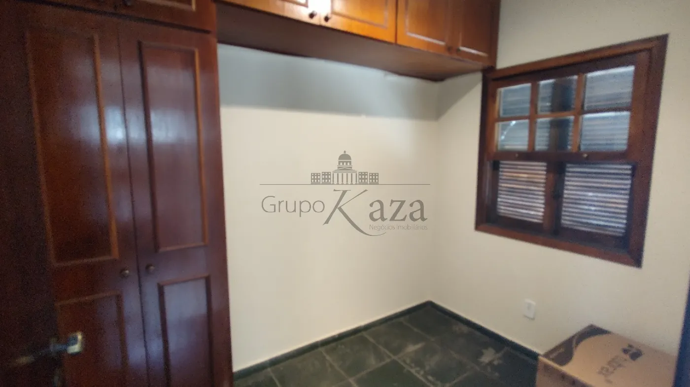 Foto 10 de Casa Condomínio em Jardim das Colinas, São José dos Campos - imagem 10