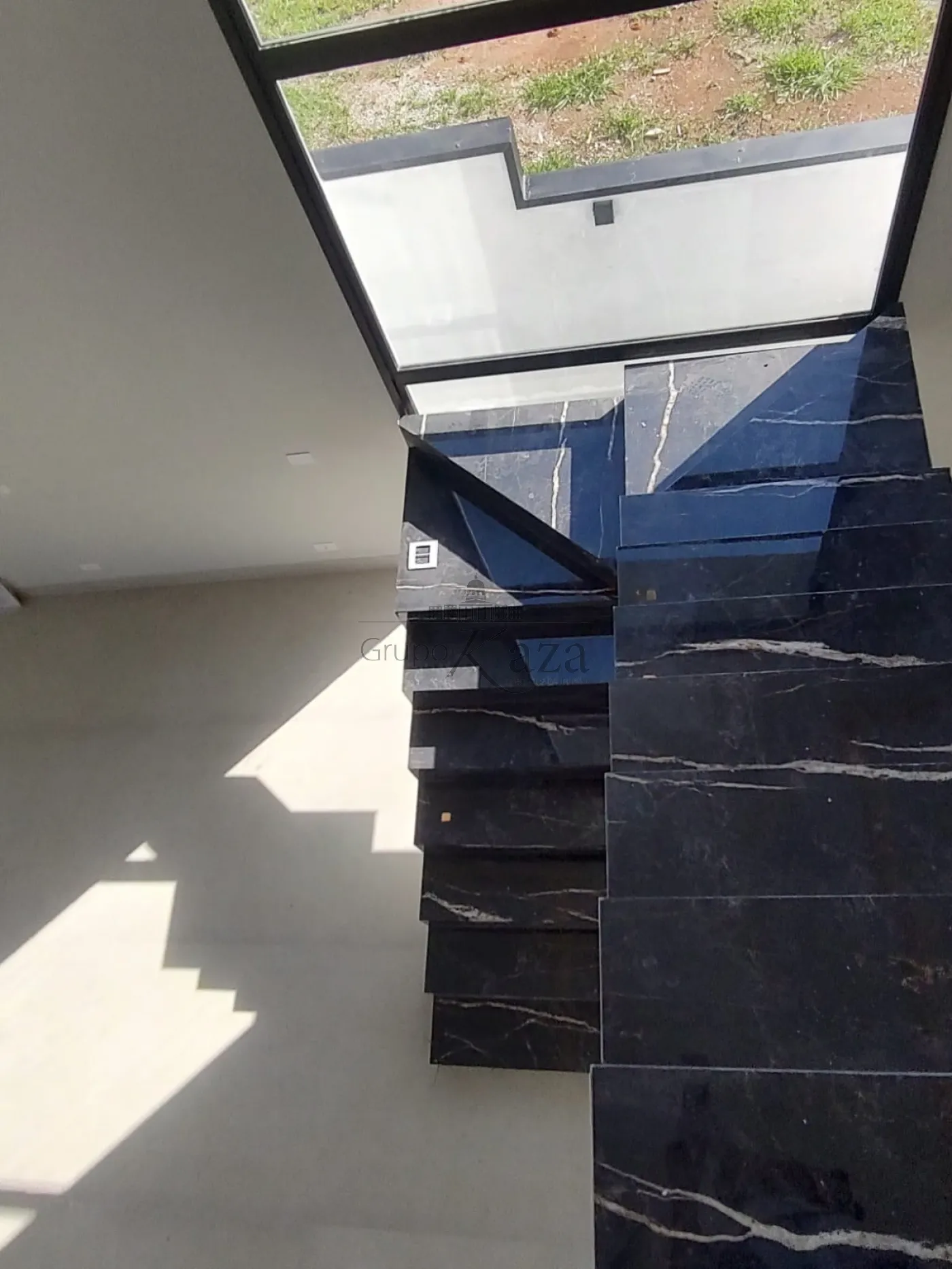 Foto 15 de Casa Condomínio em Parque Residencial Maria Elmira, Caçapava - imagem 15