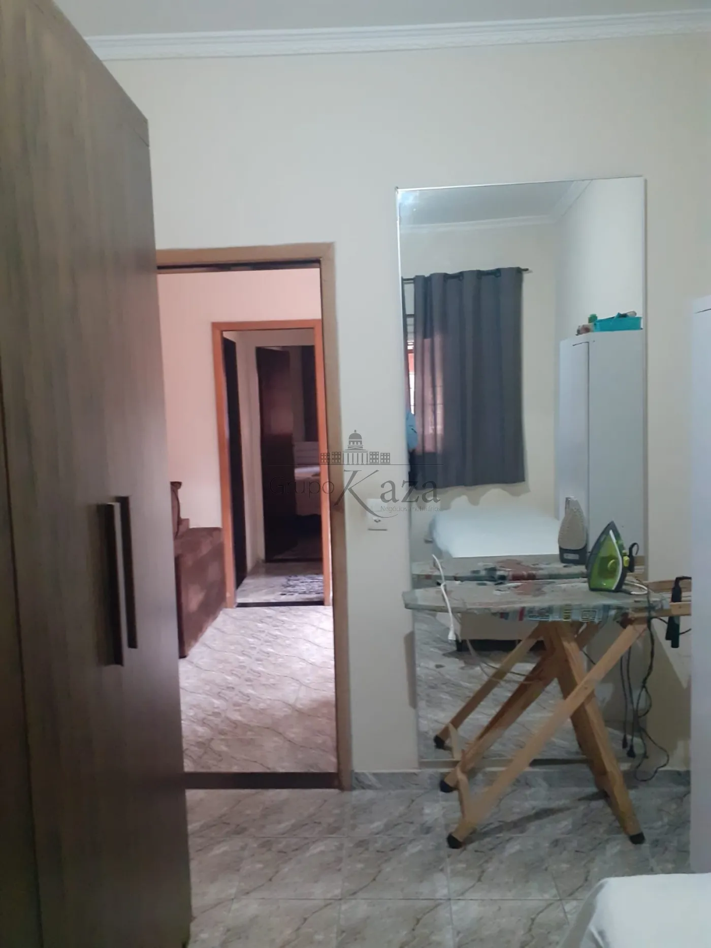 Foto 3 de Casa Padrão em Campo dos Alemães, São José dos Campos - imagem 3