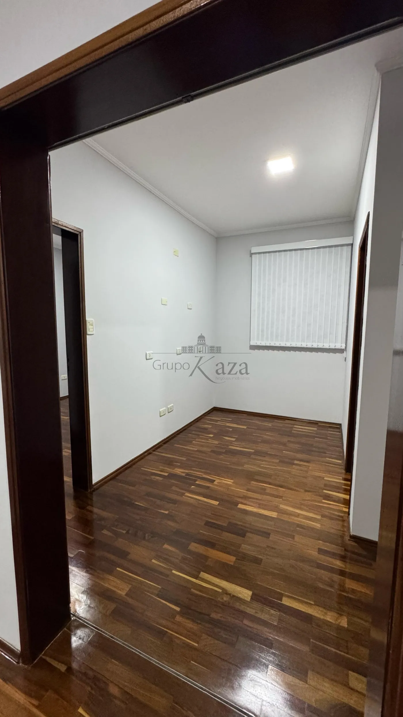 Foto 2 de Apartamento Padrão em Vila Jaboticabeira, Taubaté - imagem 2