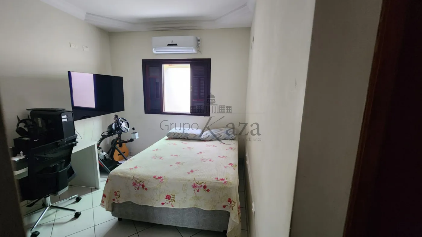Foto 14 de Casa Térrea em Bosque dos Ipês, São José dos Campos - imagem 14