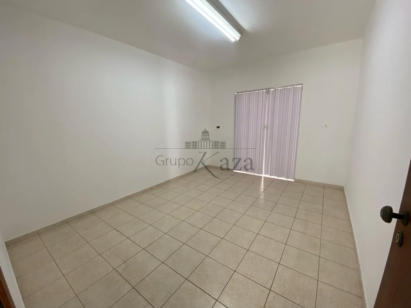 Foto 11 de Casa Comercial  Residencial em Cidade Morumbi, São José dos Campos - imagem 11