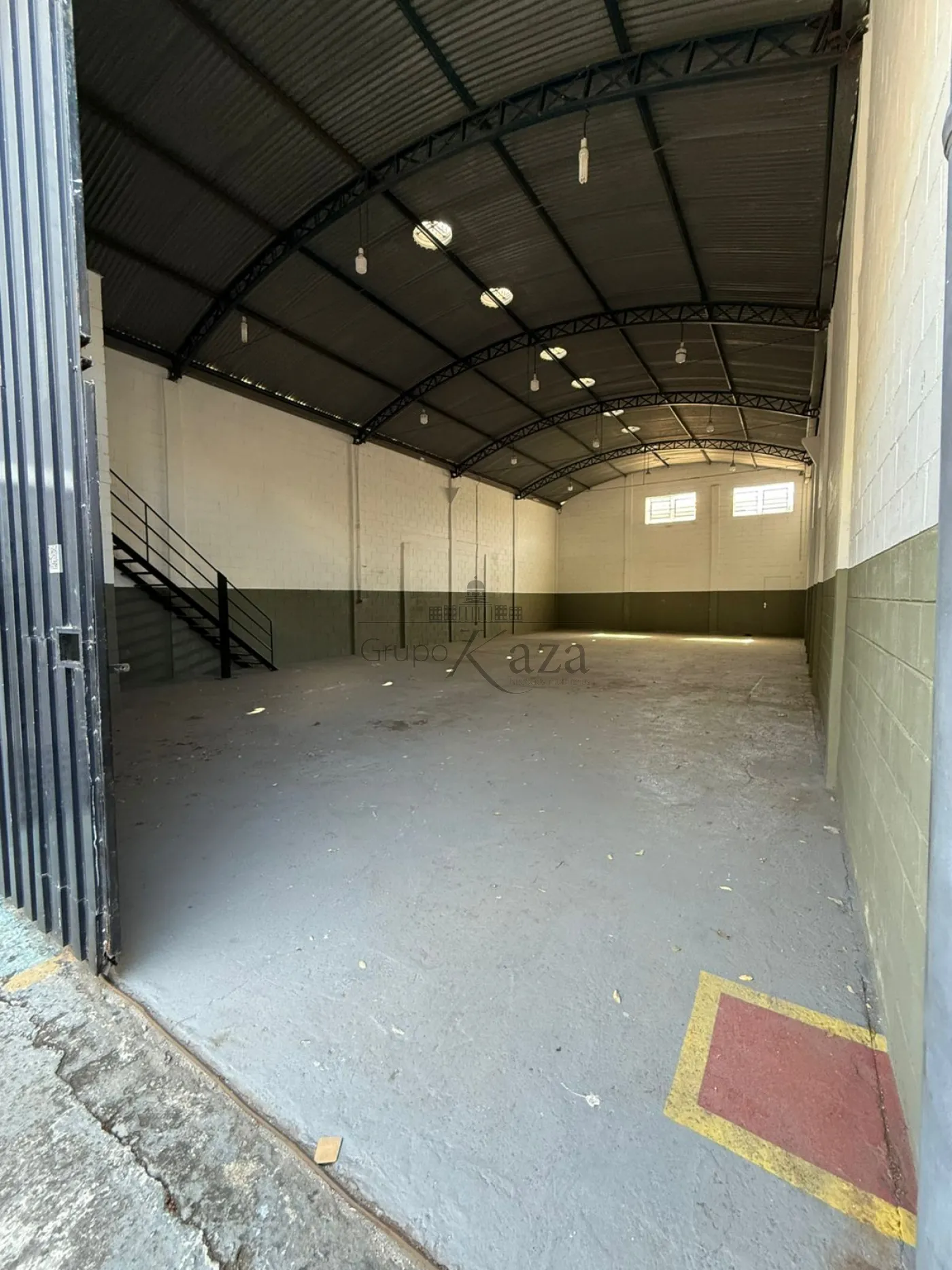 Foto 1 de Industrial Galpão em Chácaras Reunidas, São José dos Campos - imagem 1