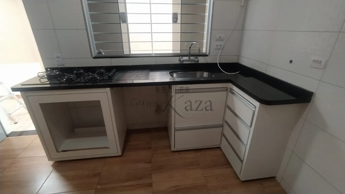 Foto 7 de Casa Padrão em Jardim Cruzeiro do Sul, São José dos Campos - imagem 7