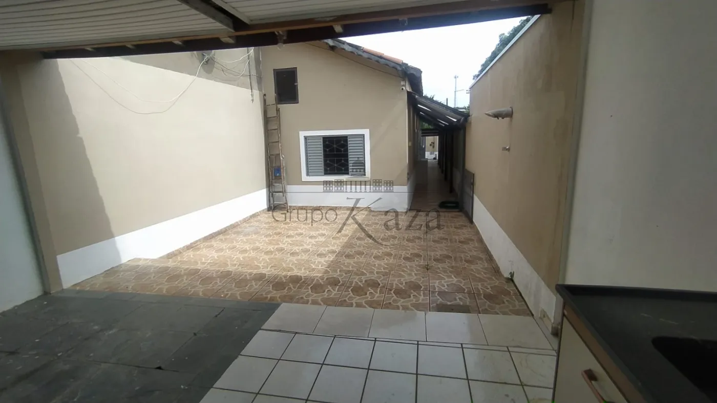 Foto 22 de Casa Padrão em Jardim Cruzeiro do Sul, São José dos Campos - imagem 22