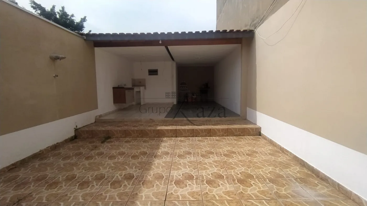 Foto 23 de Casa Padrão em Jardim Cruzeiro do Sul, São José dos Campos - imagem 23