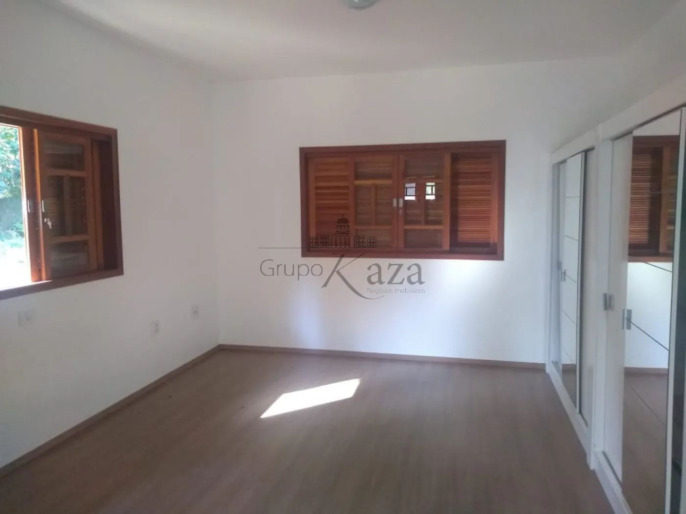 Foto 8 de Casa Condomínio em Jardim Torrão de Ouro, São José dos Campos - imagem 8