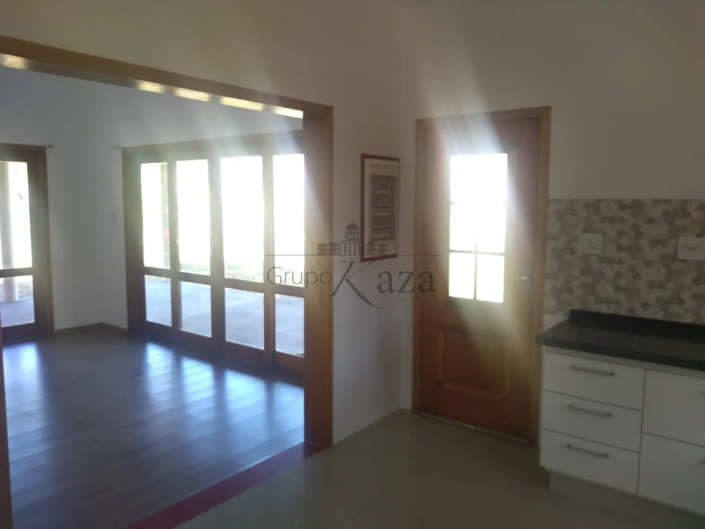 Foto 6 de Casa Condomínio em Jardim Torrão de Ouro, São José dos Campos - imagem 6