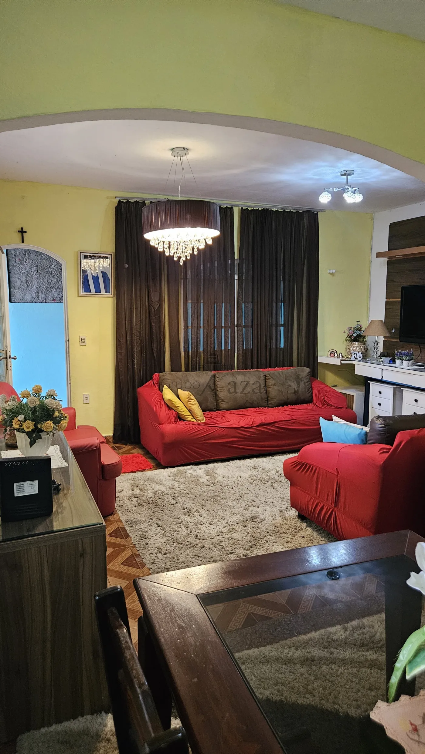 Foto 1 de Casa Padrão em Jardim Santa Inês I, São José dos Campos - imagem 1