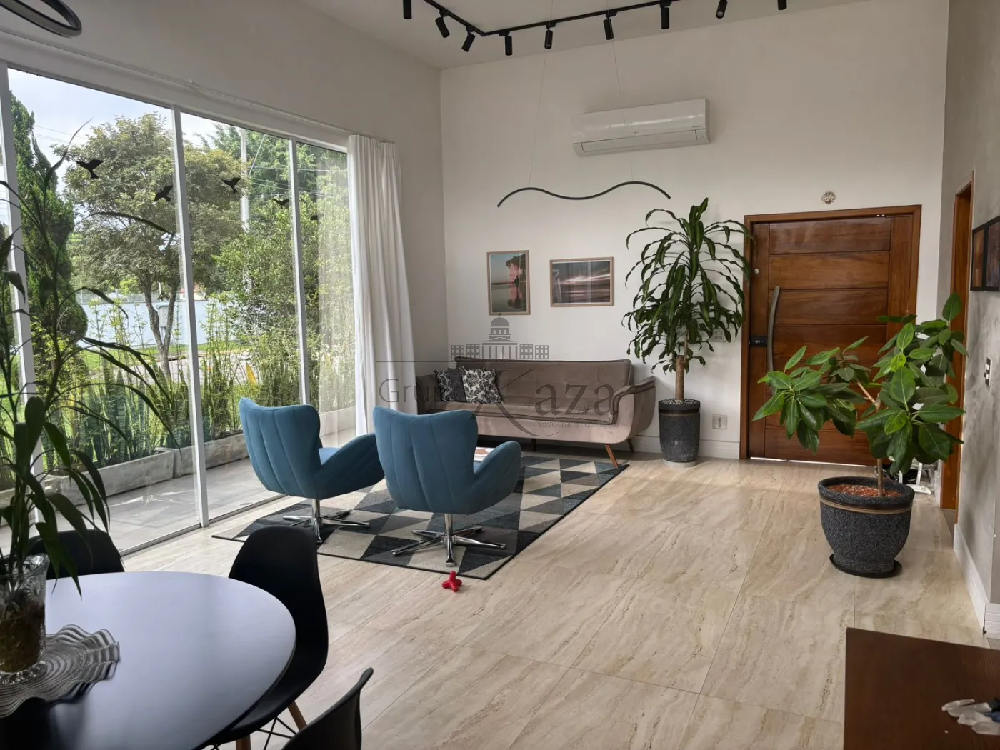 Foto 1 de Casa Condomínio em Villa Branca, Jacareí - imagem 1