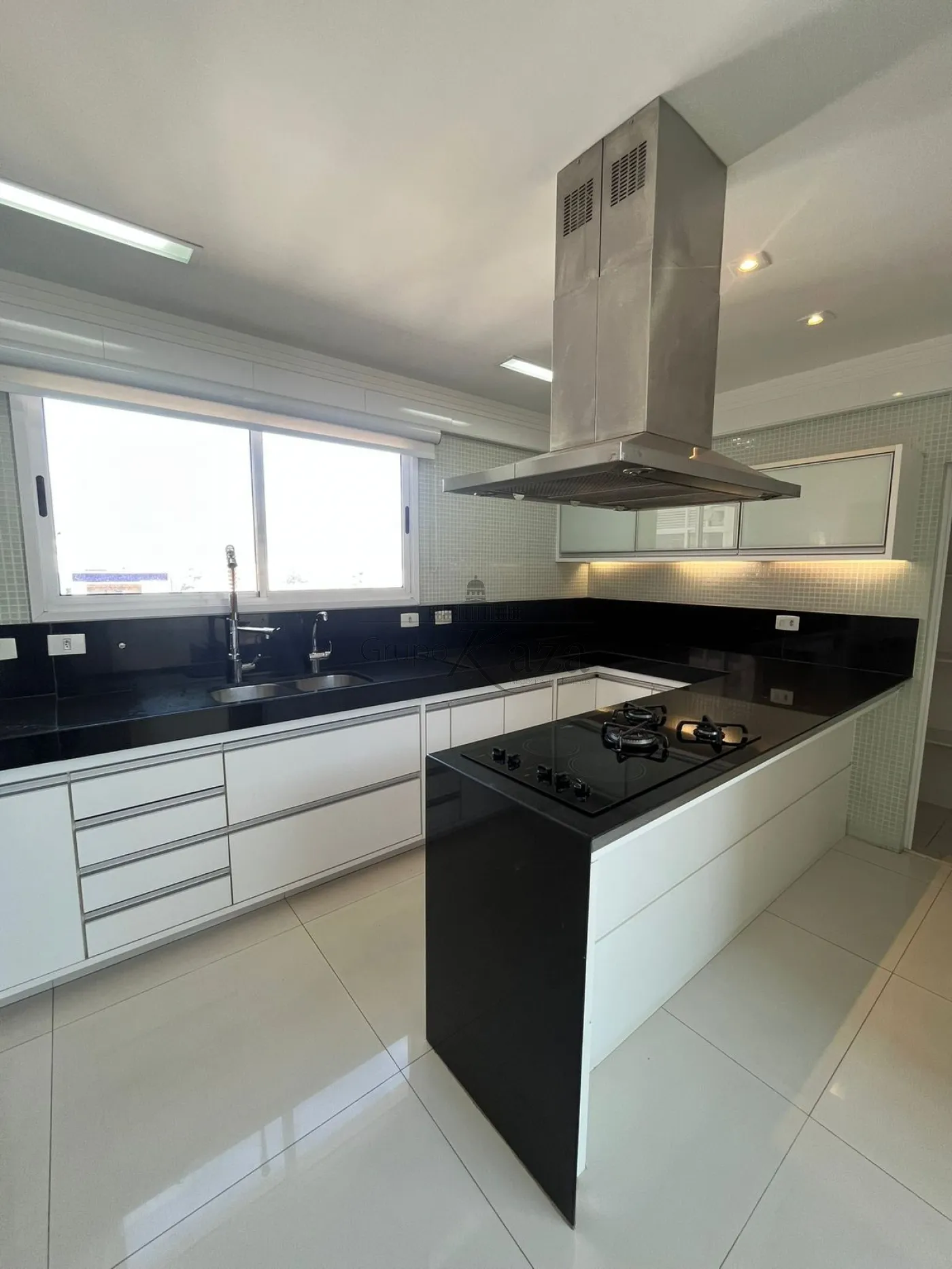 Foto 2 de Apartamento Cobertura Duplex em Jardim Aquarius, São José dos Campos - imagem 2 Foto 2 de Apartamento Cobertura Duplex em Jardim Aquarius, São José dos Campos - imagem 2