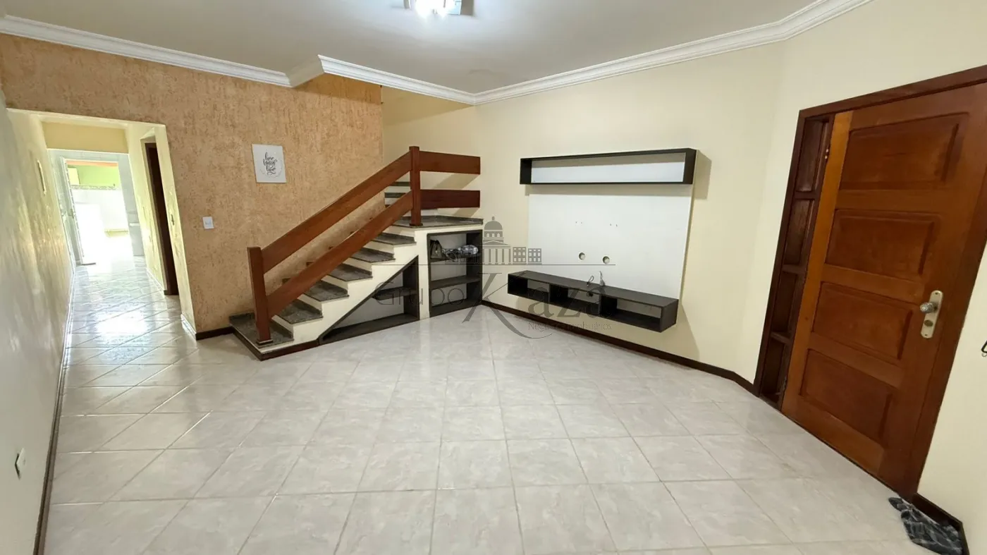 Foto 1 de Casa Sobrado em Bosque dos Ipês, São José dos Campos - imagem 1 Foto 1 de Casa Sobrado em Bosque dos Ipês, São José dos Campos - imagem 1