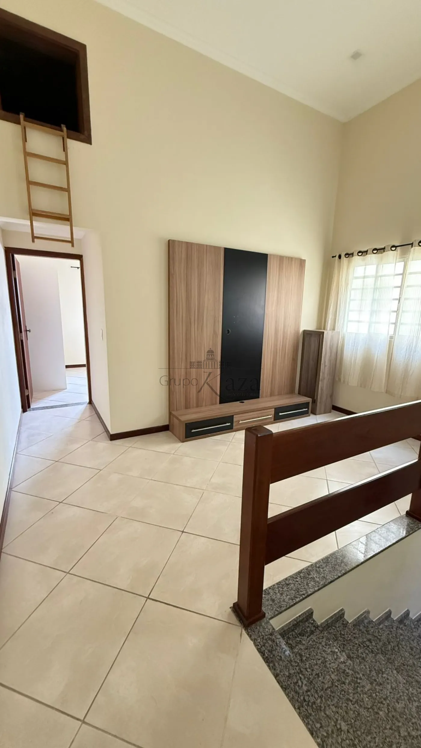 Foto 9 de Casa Sobrado em Bosque dos Ipês, São José dos Campos - imagem 9