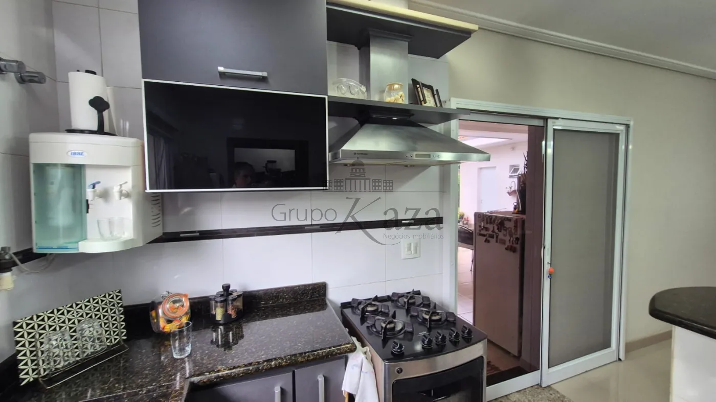 Foto 3 de Casa Condomínio em Jardim Paraíba, Jacareí - imagem 3 Foto 3 de Casa Condomínio em Jardim Paraíba, Jacareí - imagem 3