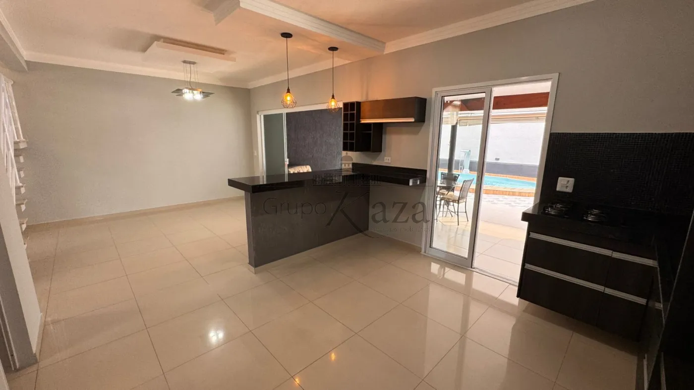 Foto 10 de Casa Condomínio em Vila Branca, Jacareí - imagem 10