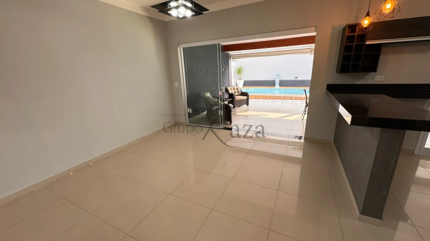 Foto 9 de Casa Condomínio em Vila Branca, Jacareí - imagem 9