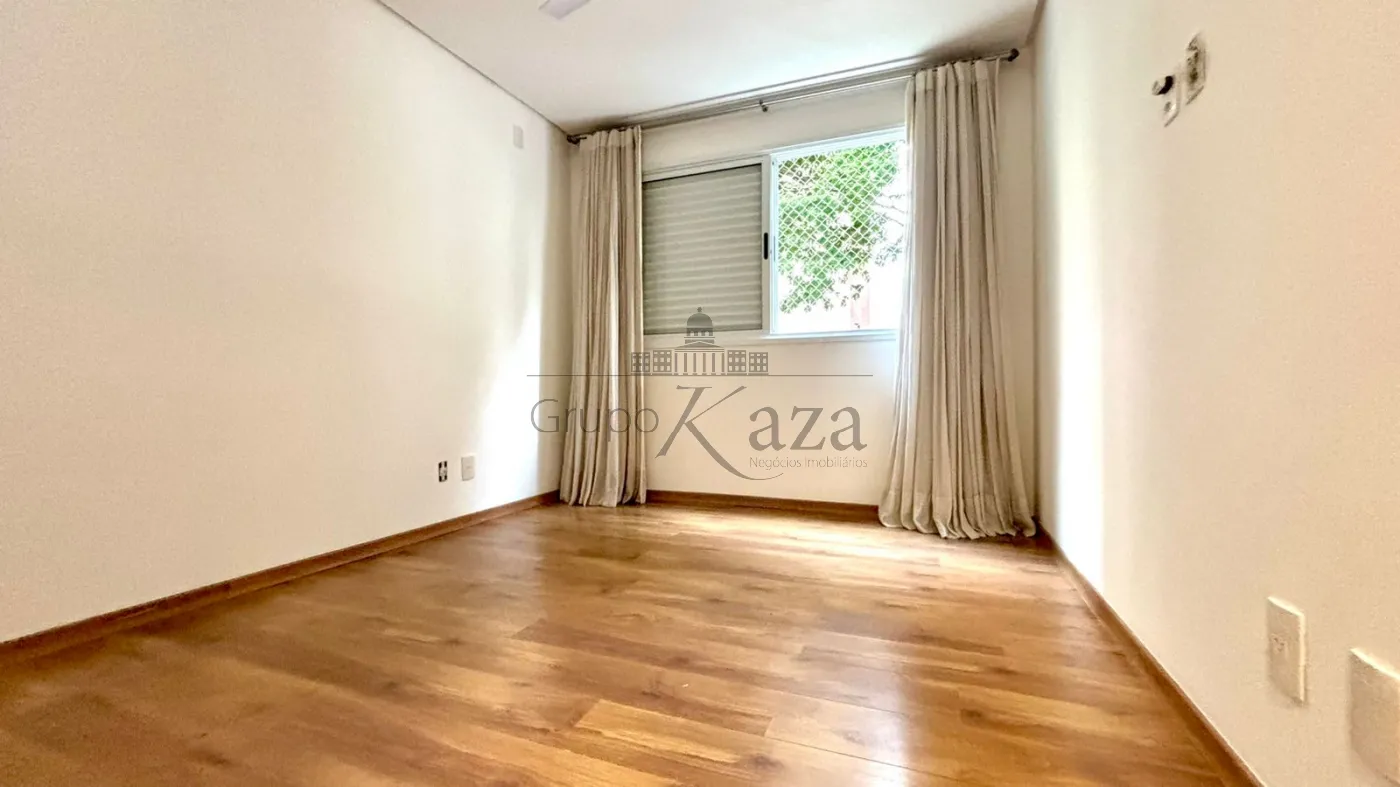 Foto 12 de Apartamento Padrão em Jardim Aquarius, São José dos Campos - imagem 12