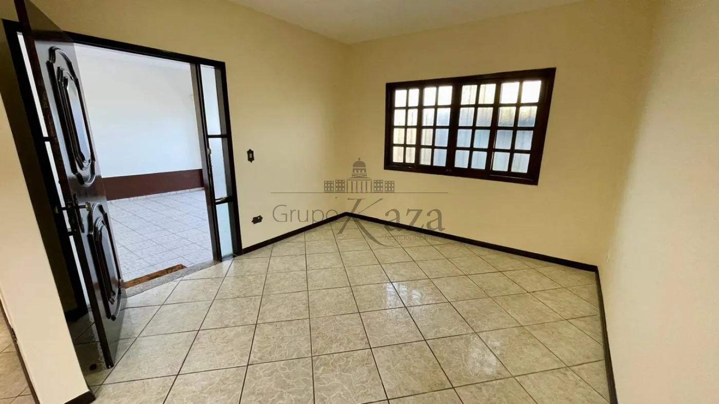 Foto 2 de Casa Padrão em Jardim Paraíba, Jacareí - imagem 2