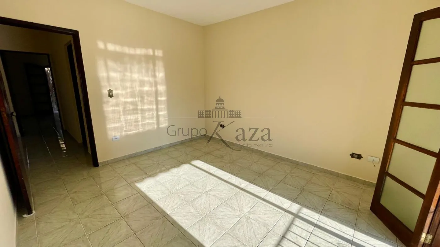Foto 24 de Casa Padrão em Jardim Paraíba, Jacareí - imagem 24