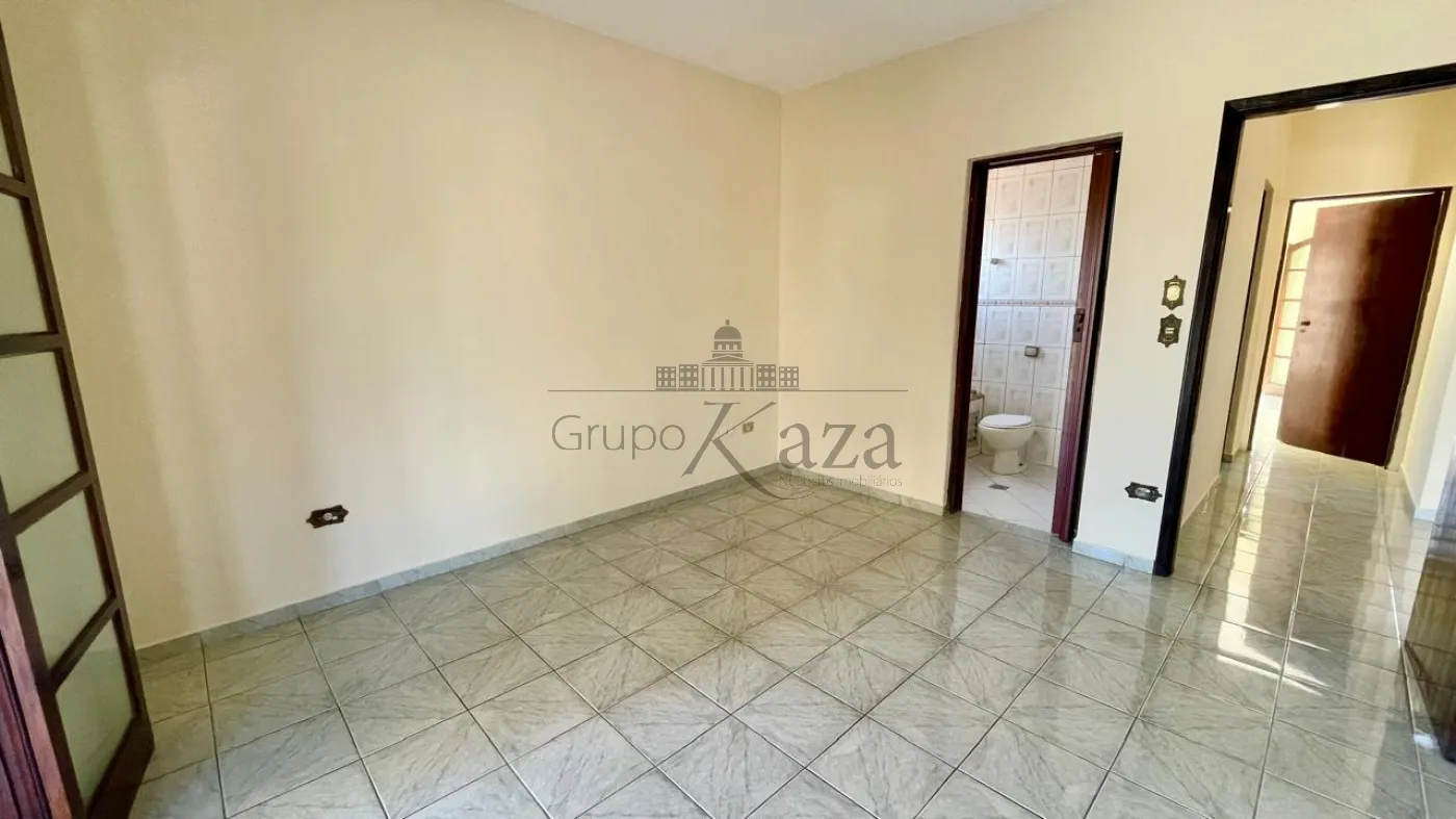 Foto 32 de Casa Padrão em Jardim Paraíba, Jacareí - imagem 32