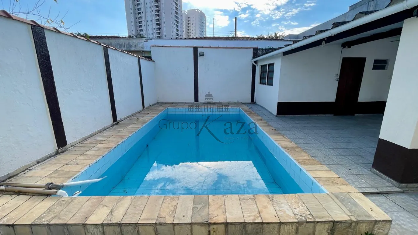 Foto 40 de Casa Padrão em Jardim Paraíba, Jacareí - imagem 40