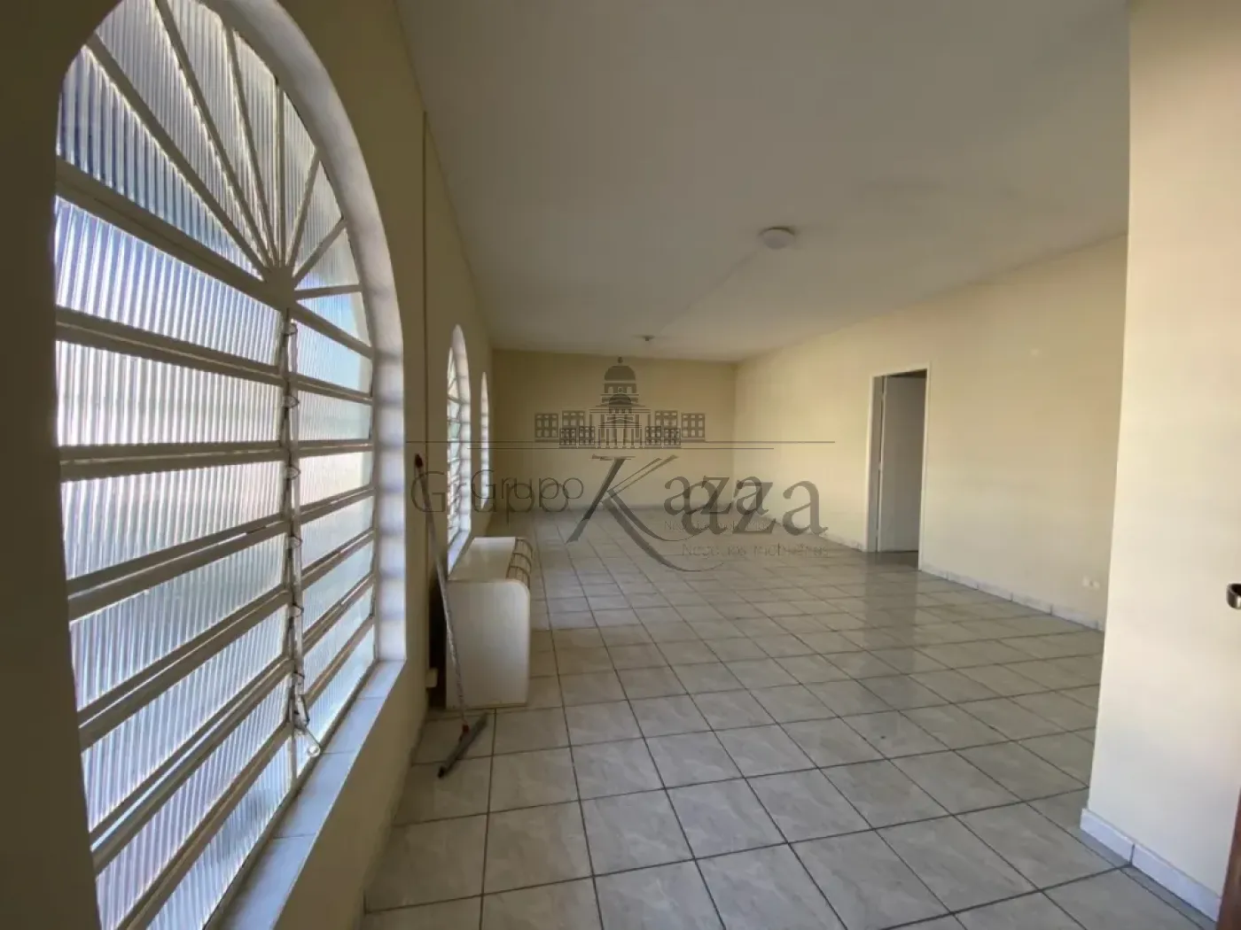 Foto 2 de Casa Padrão em Jardim Flórida, Jacareí - imagem 2