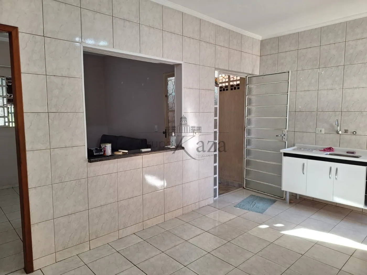 Foto 4 de Casa Padrão em Jardim das Cerejeiras, São José dos Campos - imagem 4
