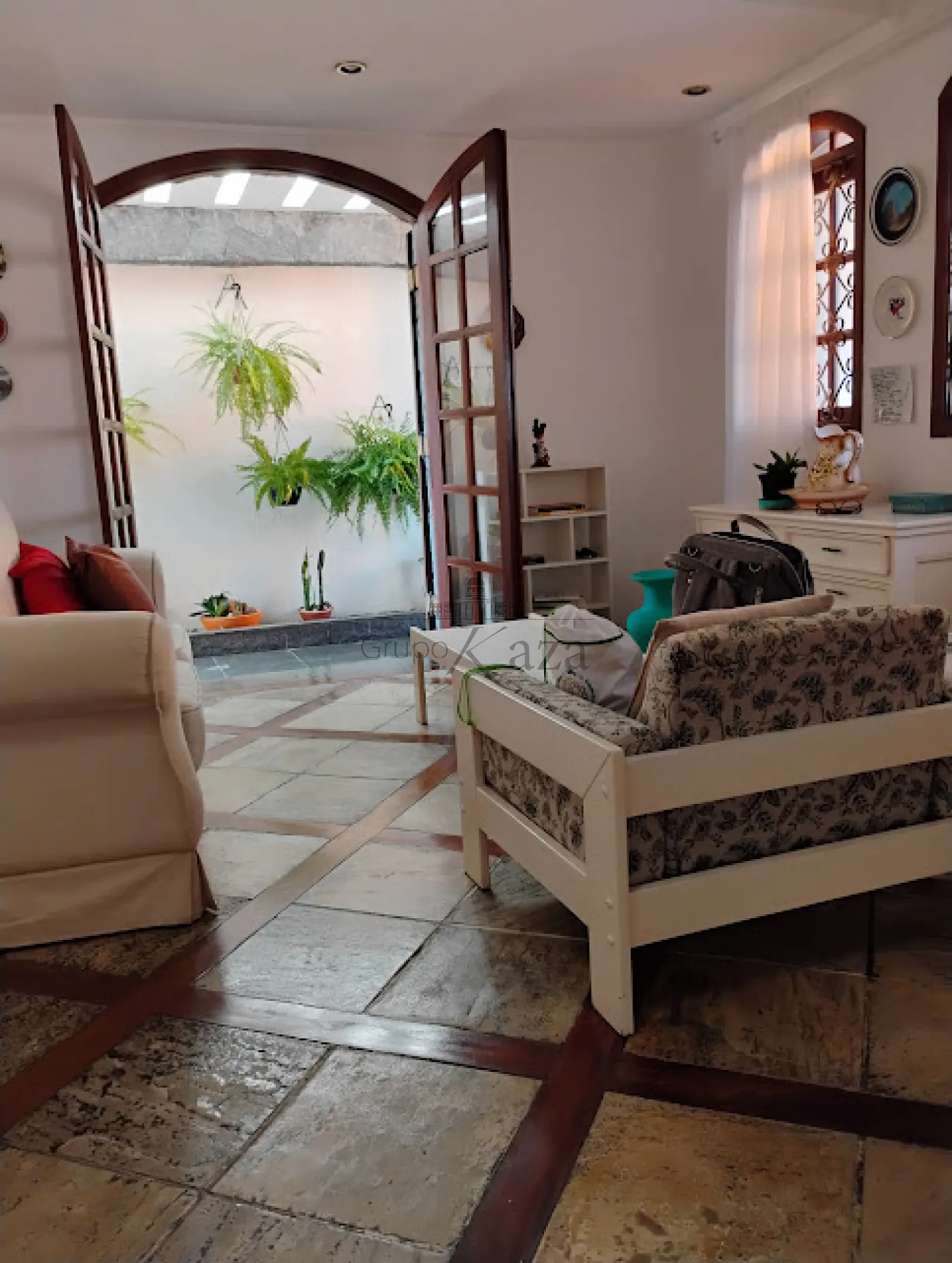 Foto 7 de Casa Padrão em Chácaras Santa Maria, Jacareí - imagem 7