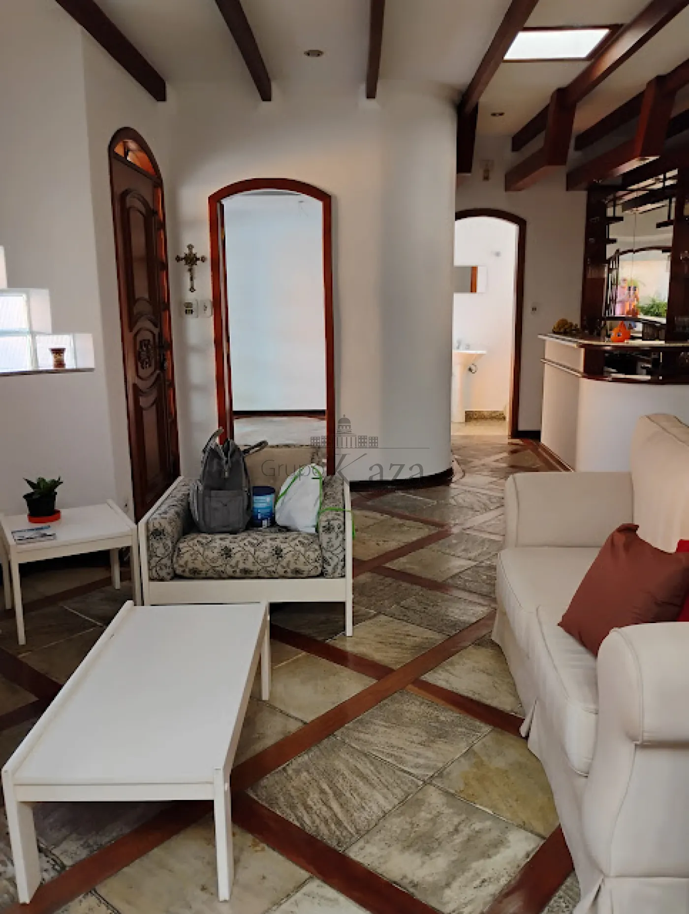 Foto 2 de Casa Padrão em Chácaras Santa Maria, Jacareí - imagem 2 Foto 2 de Casa Padrão em Chácaras Santa Maria, Jacareí - imagem 2