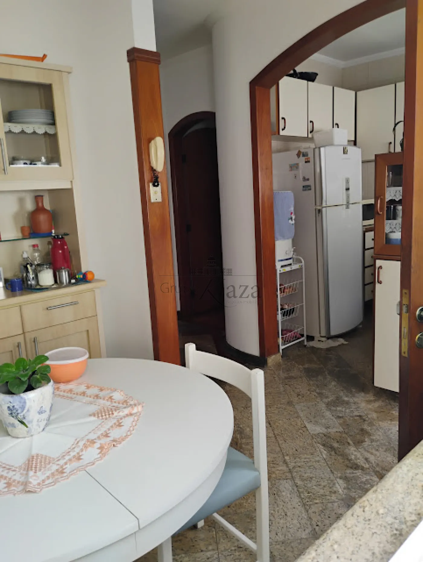 Foto 11 de Casa Padrão em Chácaras Santa Maria, Jacareí - imagem 11