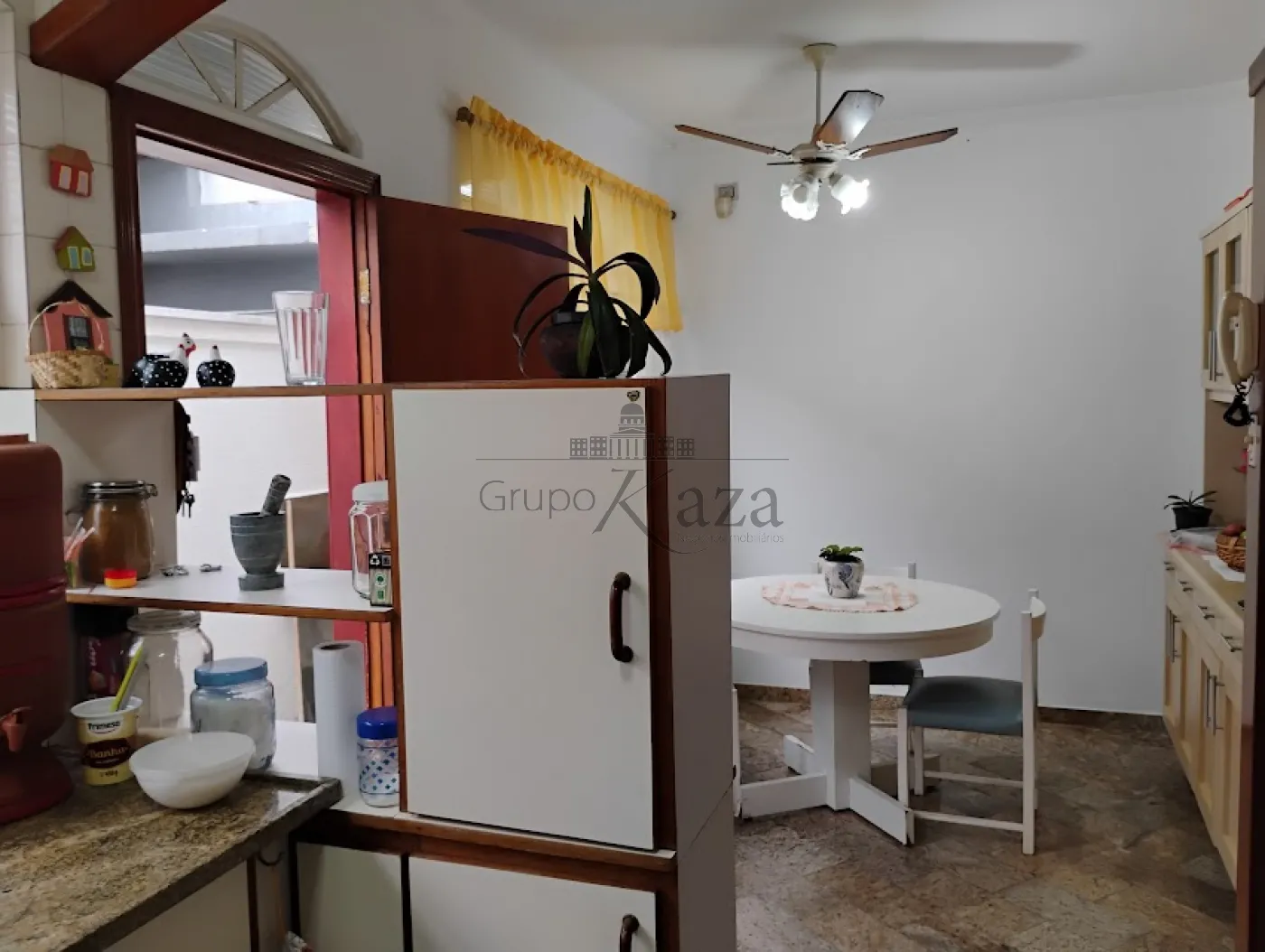 Foto 15 de Casa Padrão em Chácaras Santa Maria, Jacareí - imagem 15