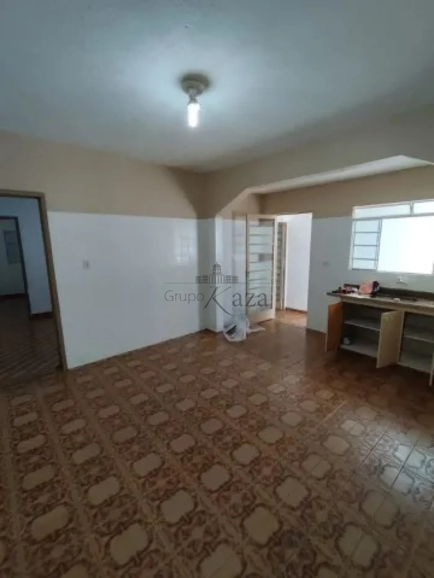 Foto 4 de Casa Padrão em Cidade Morumbi, São José dos Campos - imagem 4
