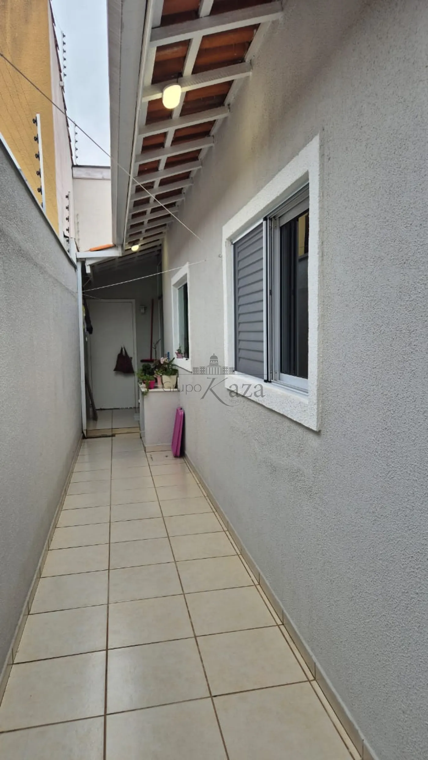 Foto 25 de Casa Padrão em Jardim Altos de Santana II, Jacareí - imagem 25