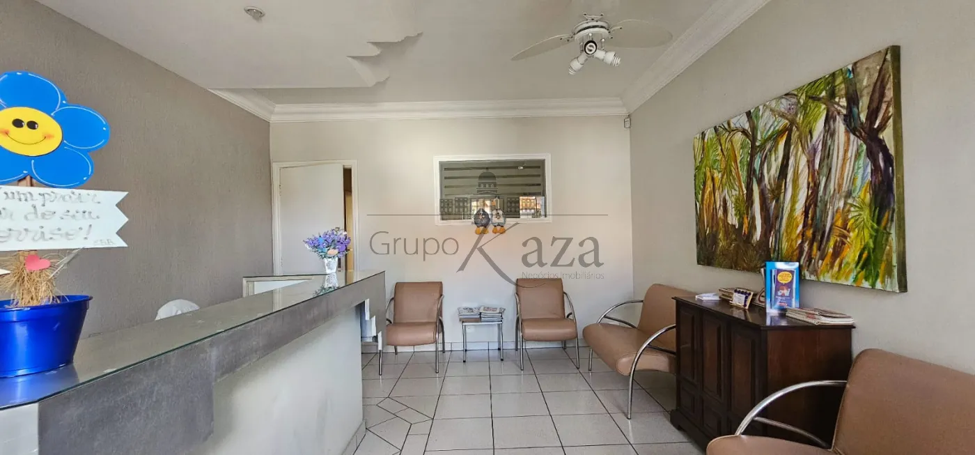 Foto 1 de Comercial Prédio em Centro, Jacareí - imagem 1