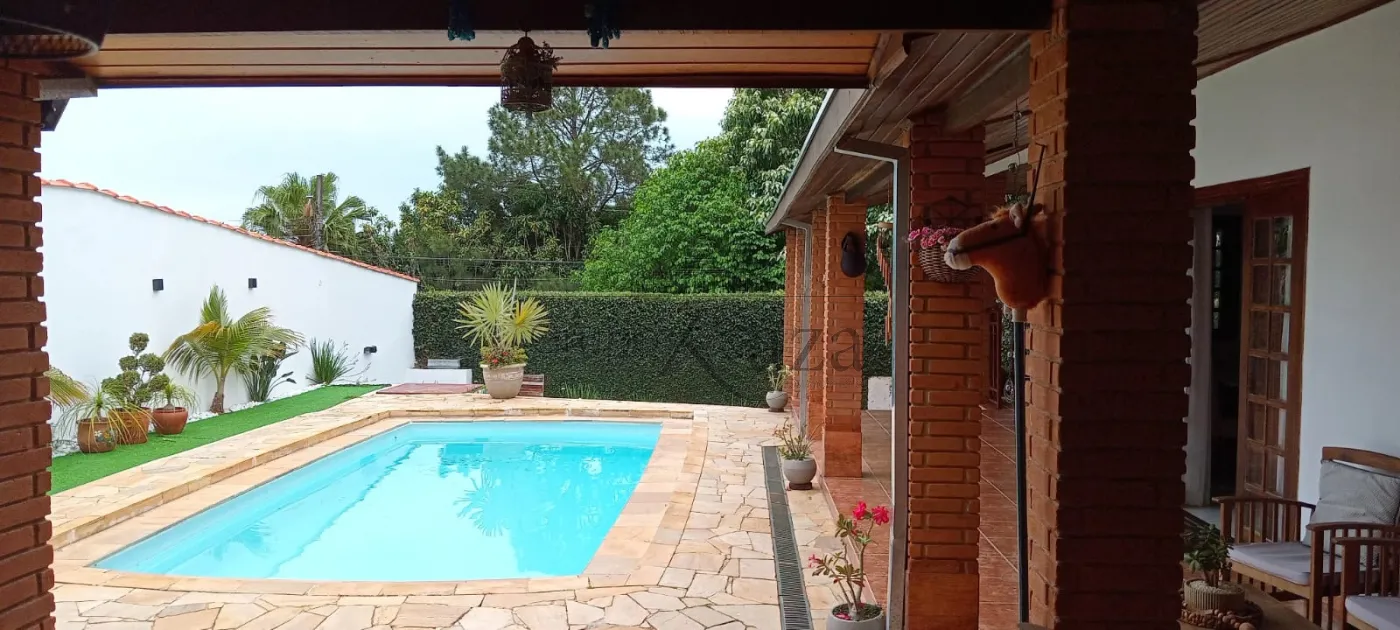 Foto 4 de Casa Padrão em Jardim das Indústrias, São José dos Campos - imagem 4